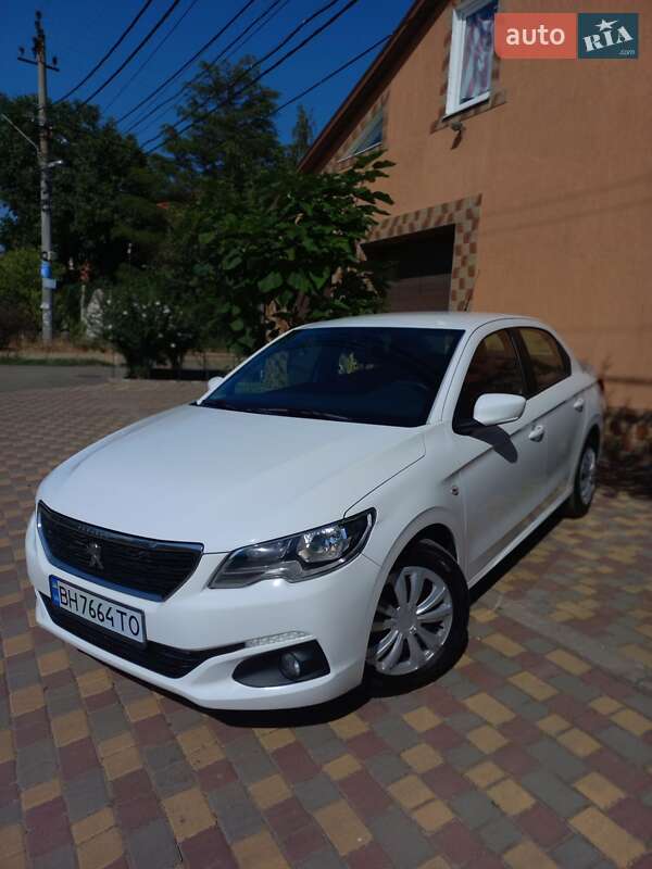 Peugeot 301 2019