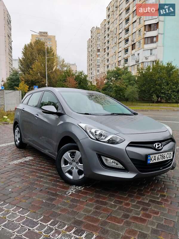 Hyundai i30 2013