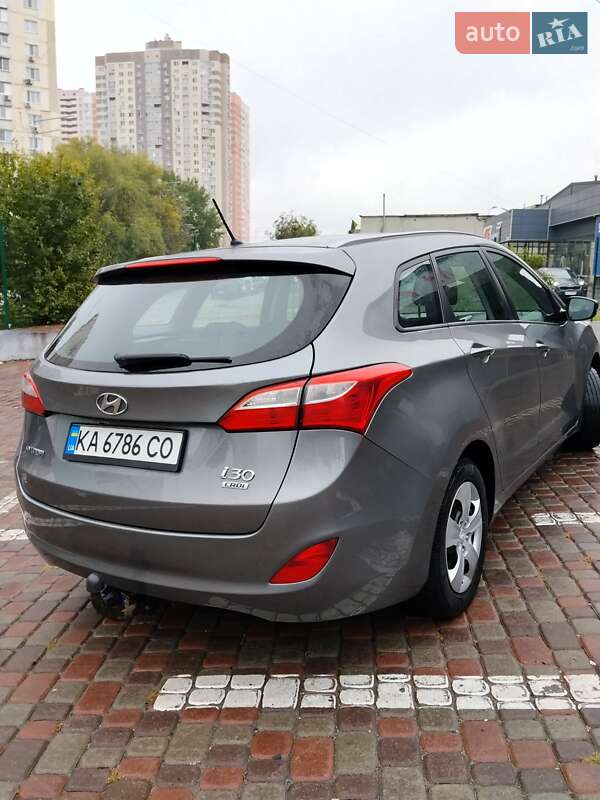 Hyundai i30 2013