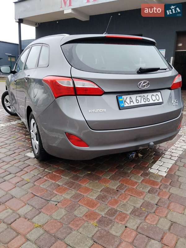 Hyundai i30 2013