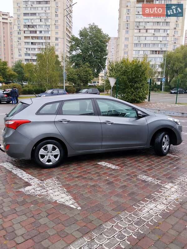 Hyundai i30 2013