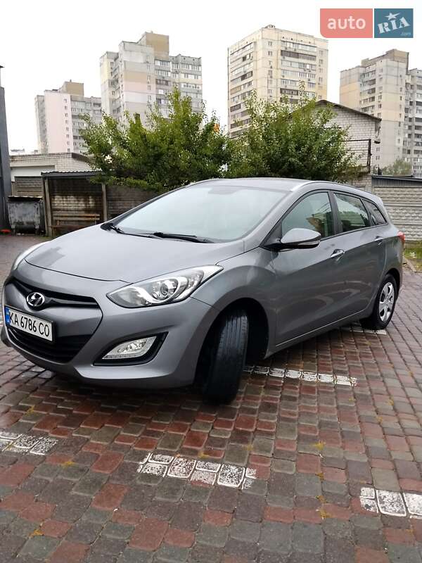 Hyundai i30 2013