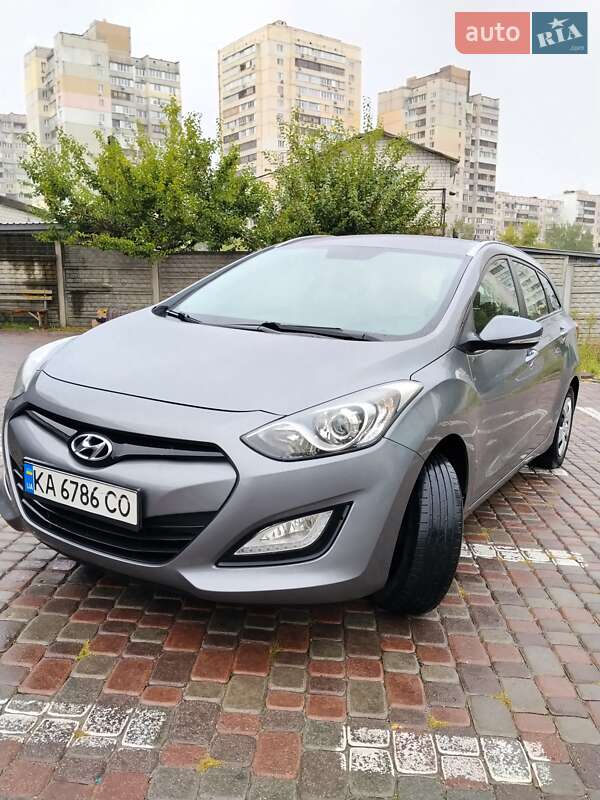 Hyundai i30 2013