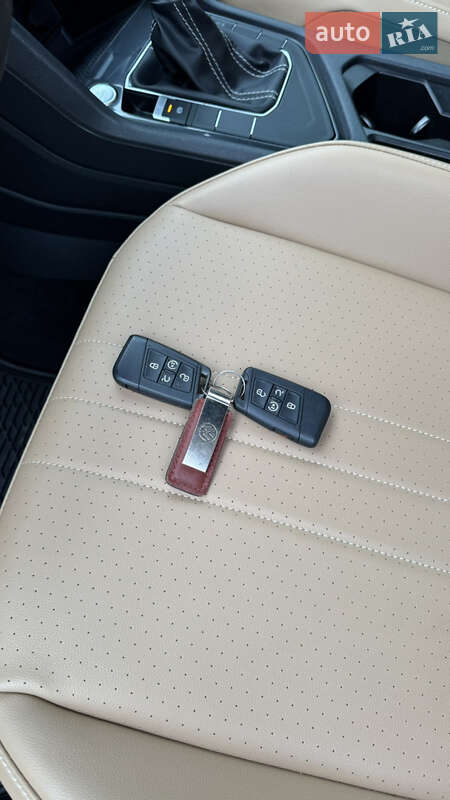 Volkswagen Tiguan 2022