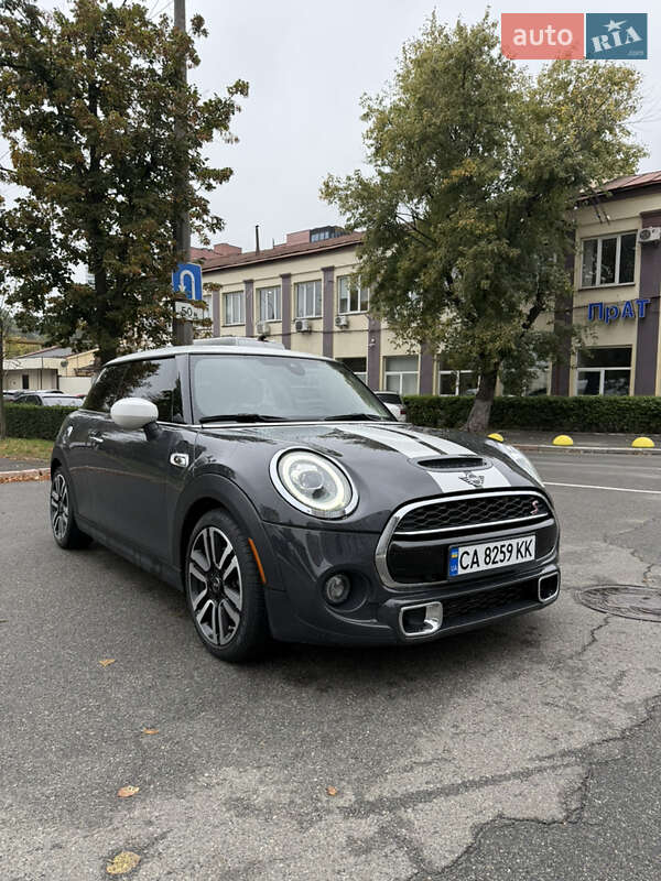 MINI Cooper 2019