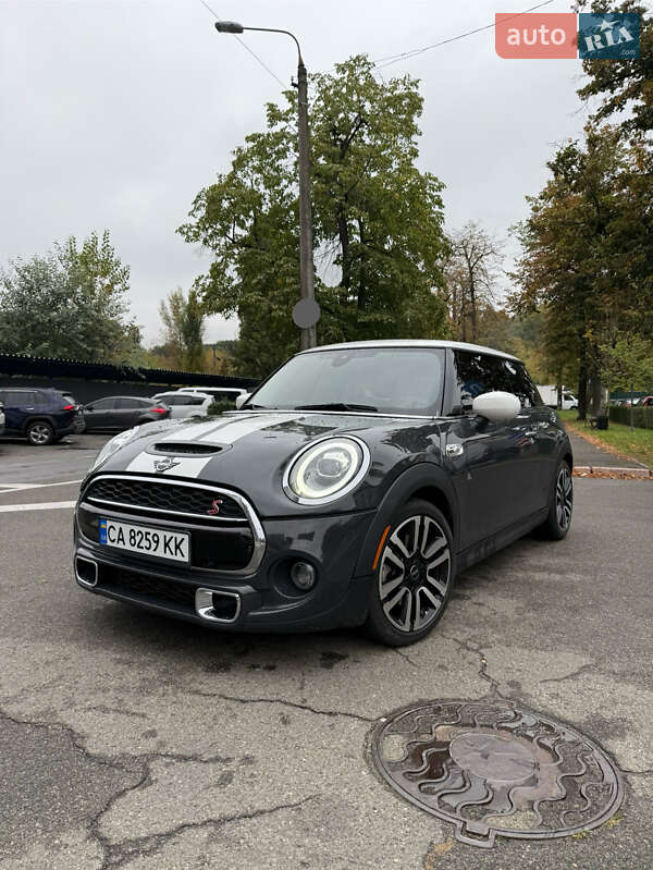 MINI Cooper 2019