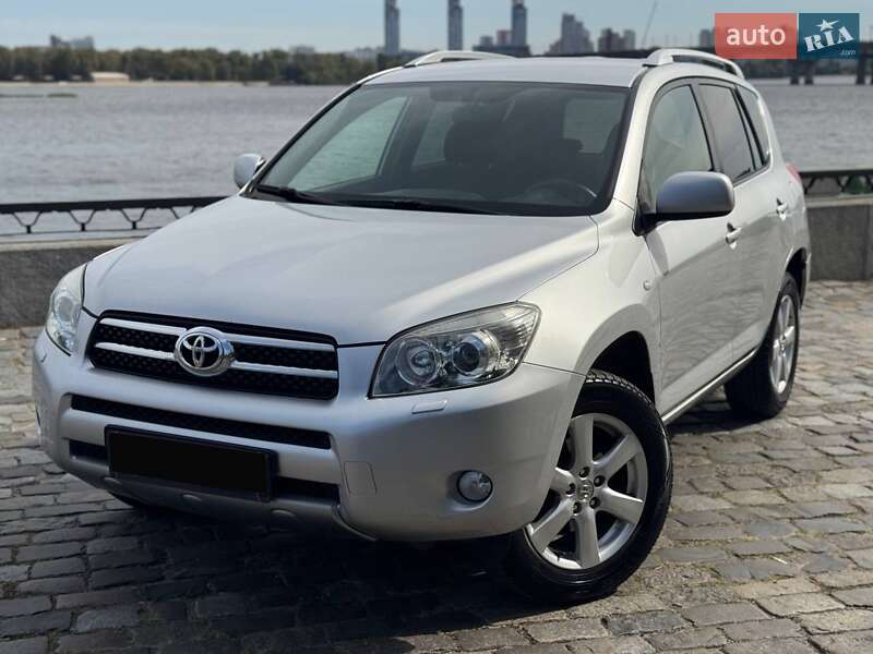 Toyota RAV4 2008