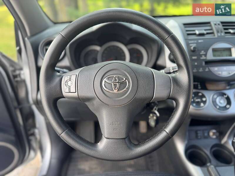 Toyota RAV4 2008