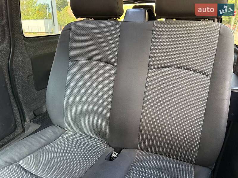 Mercedes-Benz Vito 2013