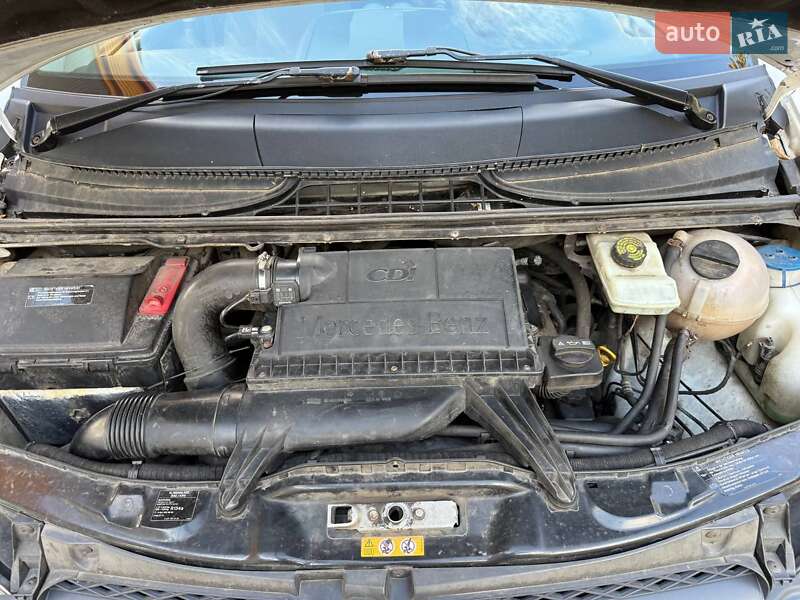 Mercedes-Benz Vito 2013