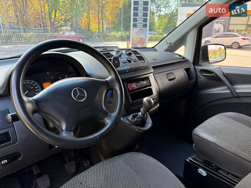 Mercedes-Benz Vito 2013