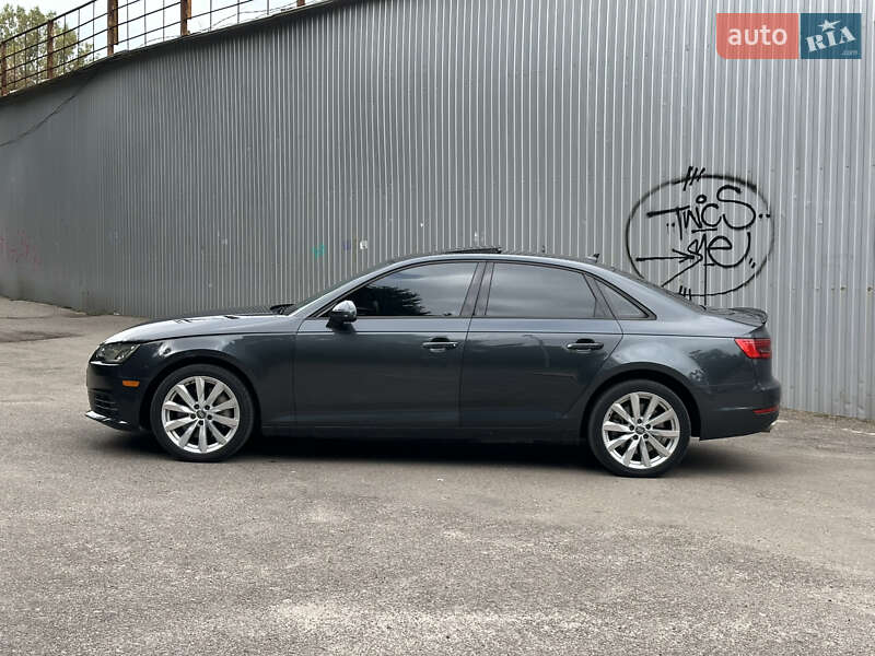 Audi A4 2017