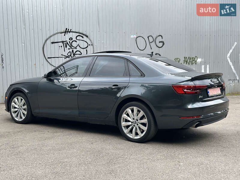 Audi A4 2017