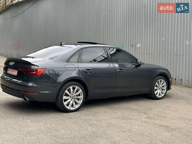 Audi A4 2017