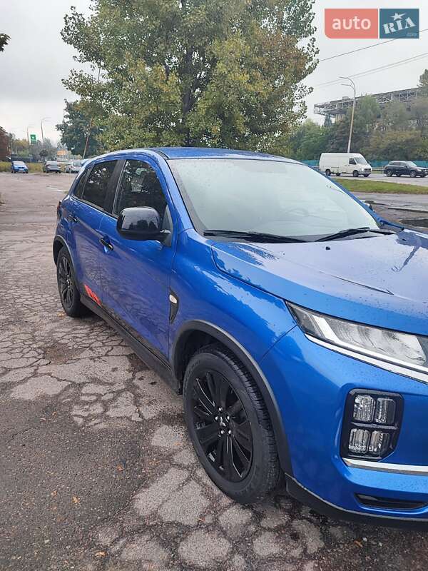 Mitsubishi Outlander 2020