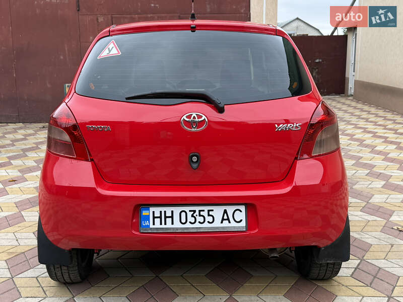 Toyota Yaris 2008