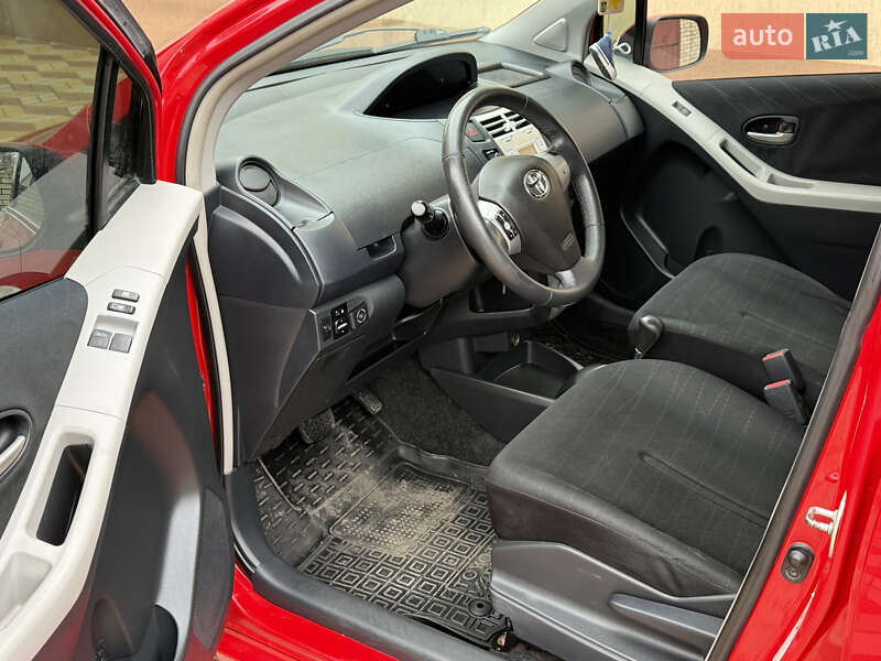 Toyota Yaris 2008