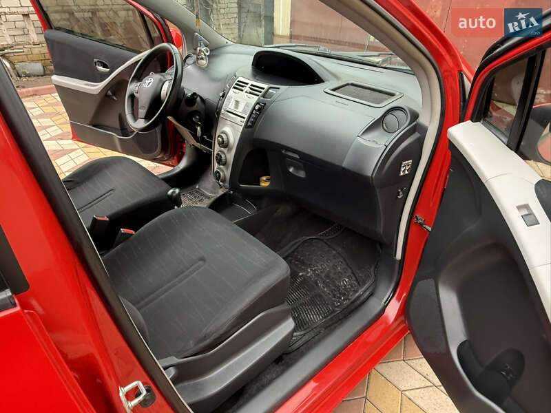 Toyota Yaris 2008