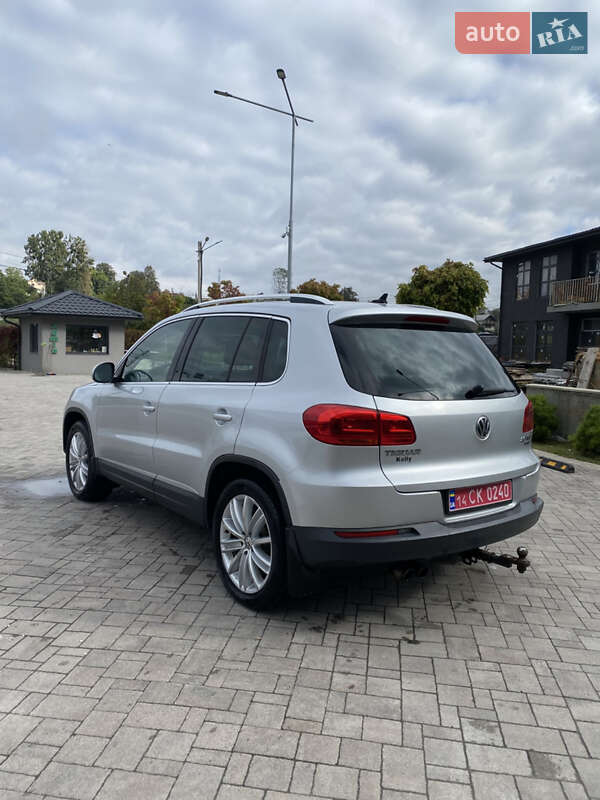 Volkswagen Tiguan 2012