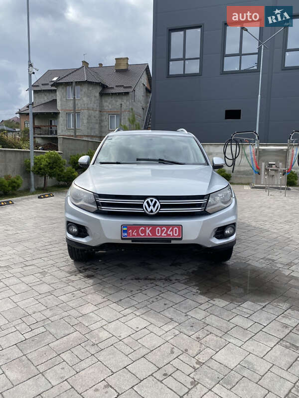Volkswagen Tiguan 2012