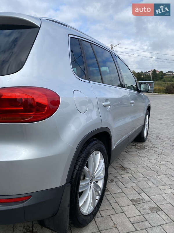 Volkswagen Tiguan 2012