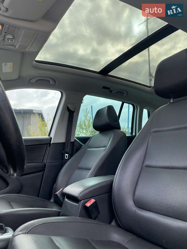 Volkswagen Tiguan 2012