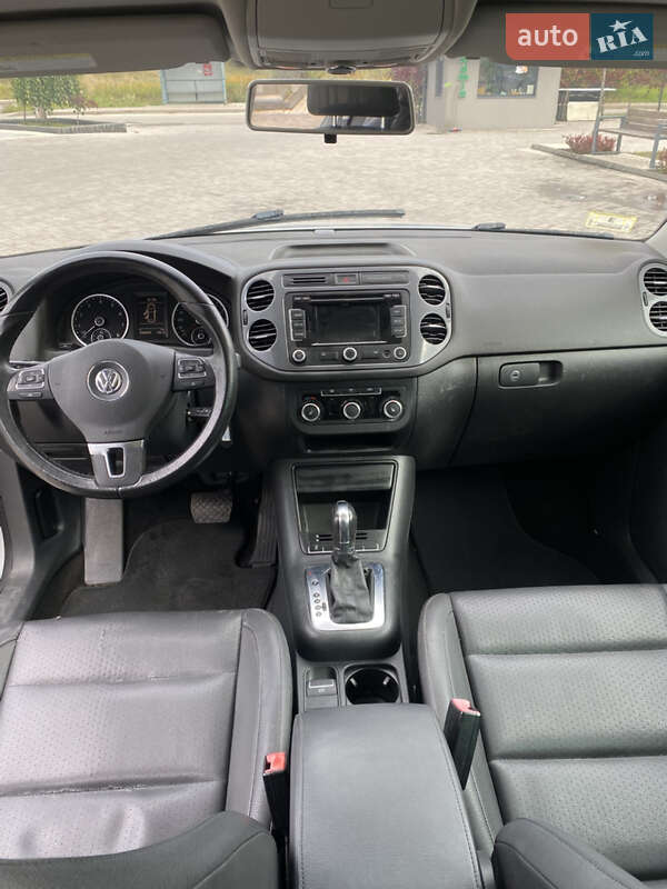 Volkswagen Tiguan 2012