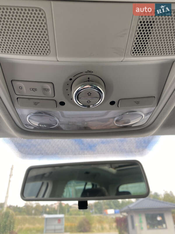 Volkswagen Tiguan 2012