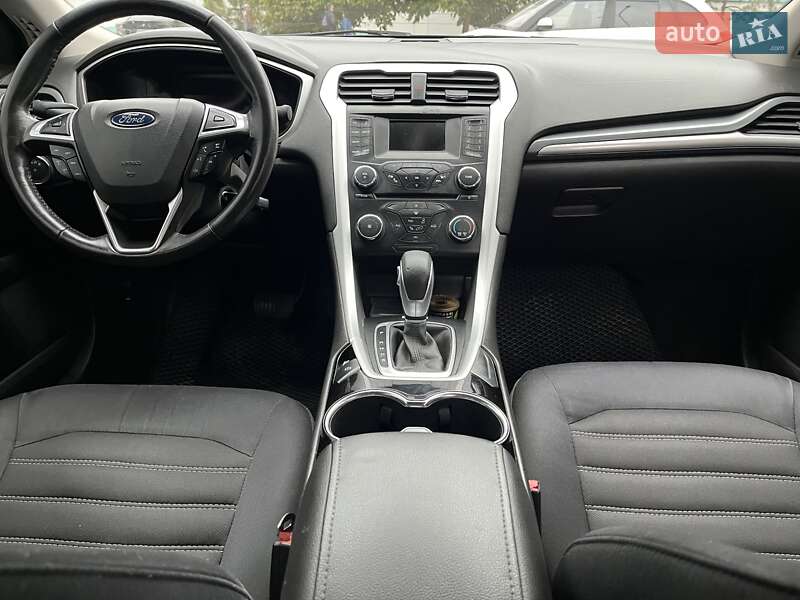 Ford Fusion 2013