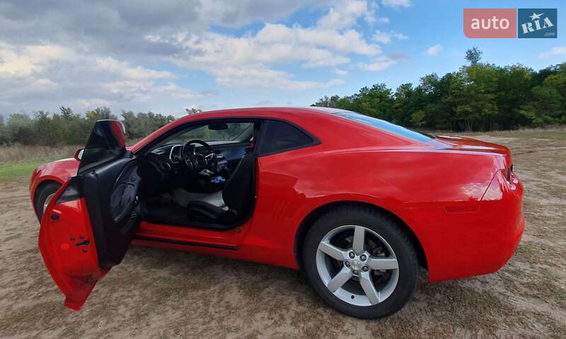 Chevrolet Camaro 2011