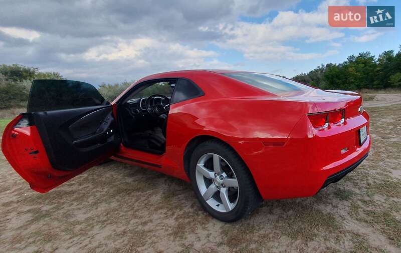 Chevrolet Camaro 2011