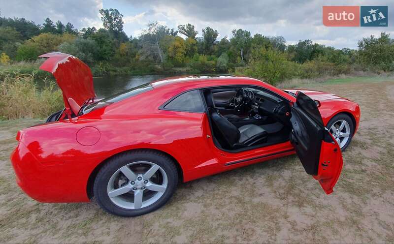 Chevrolet Camaro 2011