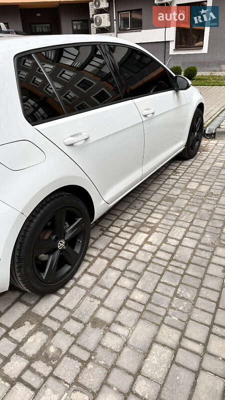 Volkswagen Golf 2013