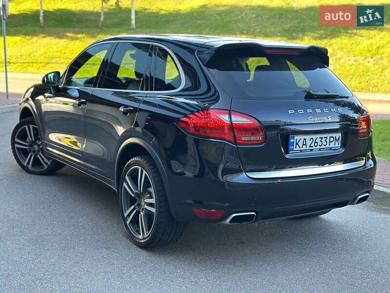 Porsche Cayenne 2012