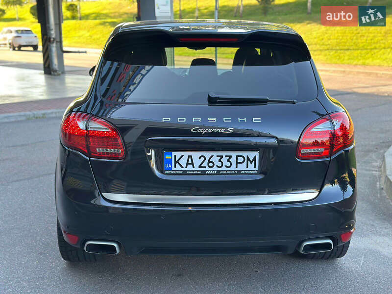 Porsche Cayenne 2012