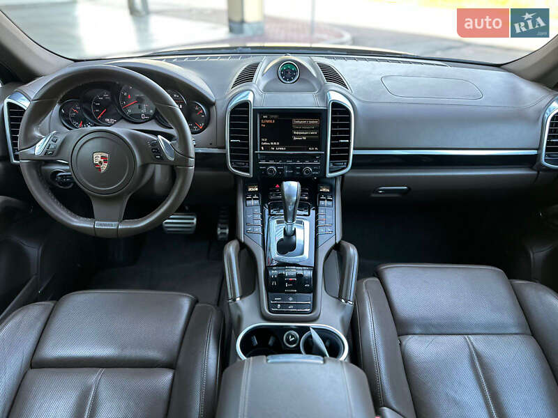 Porsche Cayenne 2012