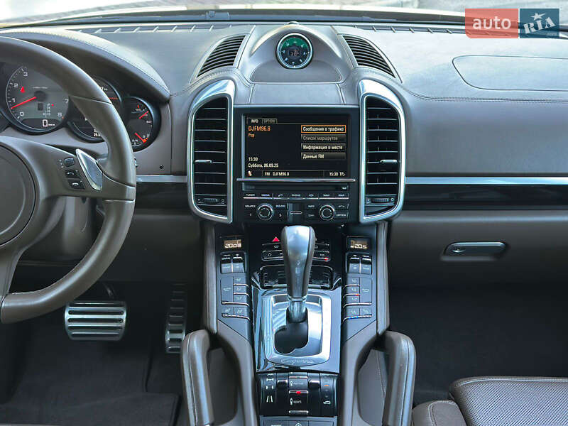 Porsche Cayenne 2012