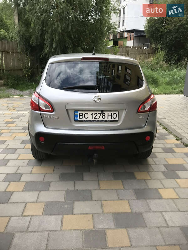Nissan Qashqai 2011