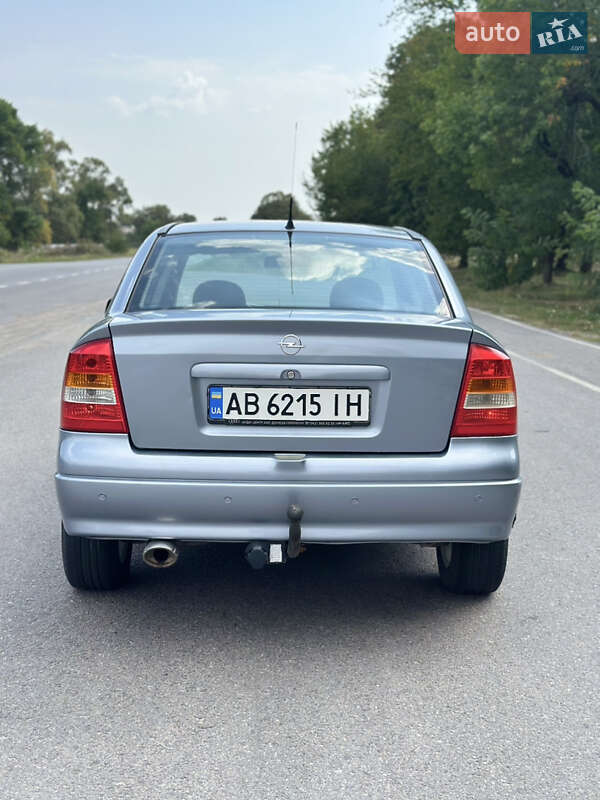 Opel Astra 2008