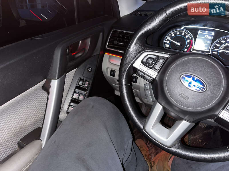 Subaru Forester 2016