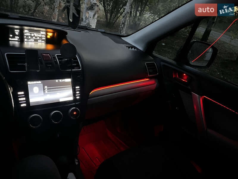 Subaru Forester 2016