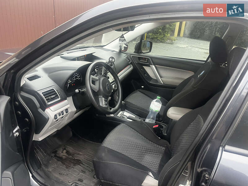 Subaru Forester 2016