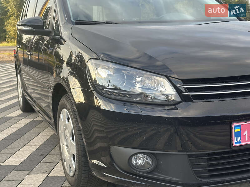 Volkswagen Touran 2014