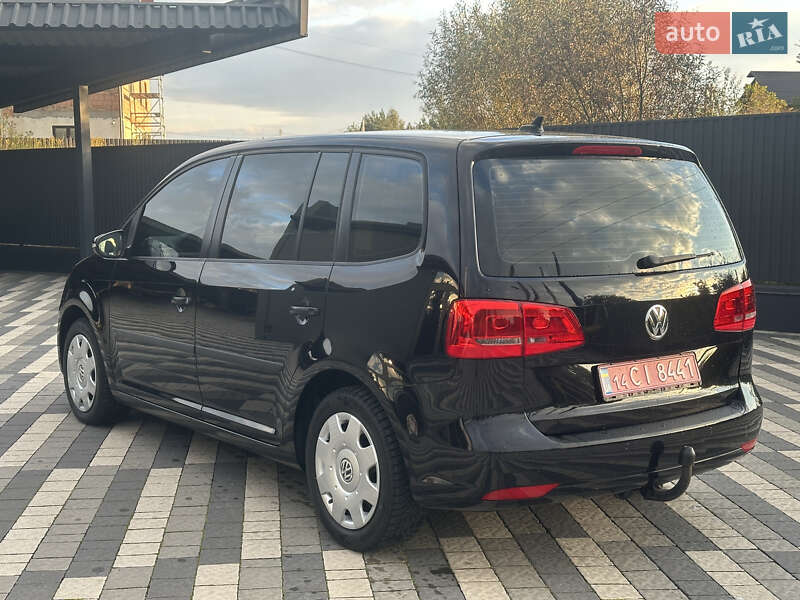 Volkswagen Touran 2014