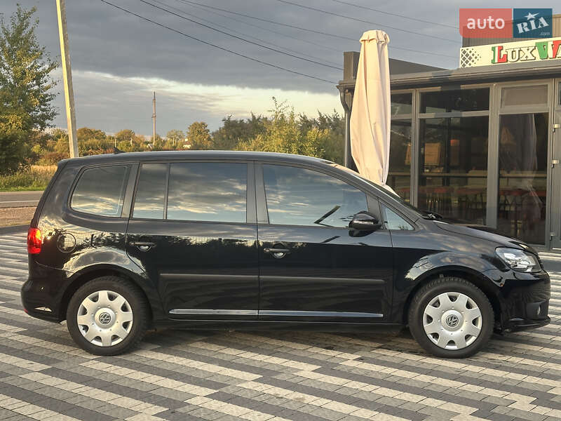 Volkswagen Touran 2014