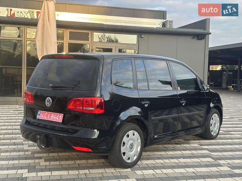 Volkswagen Touran 2014