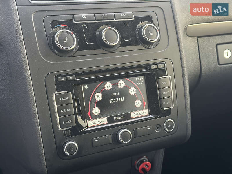 Volkswagen Touran 2014