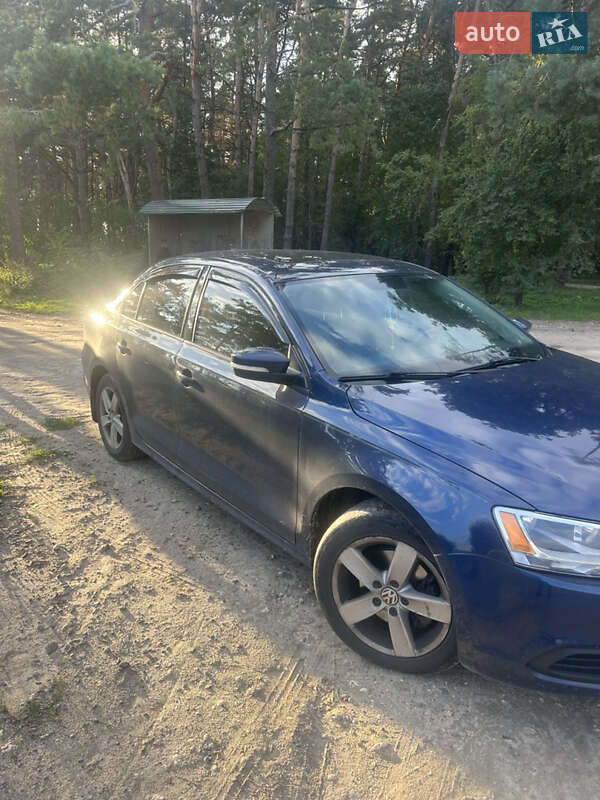 Volkswagen Jetta 2011