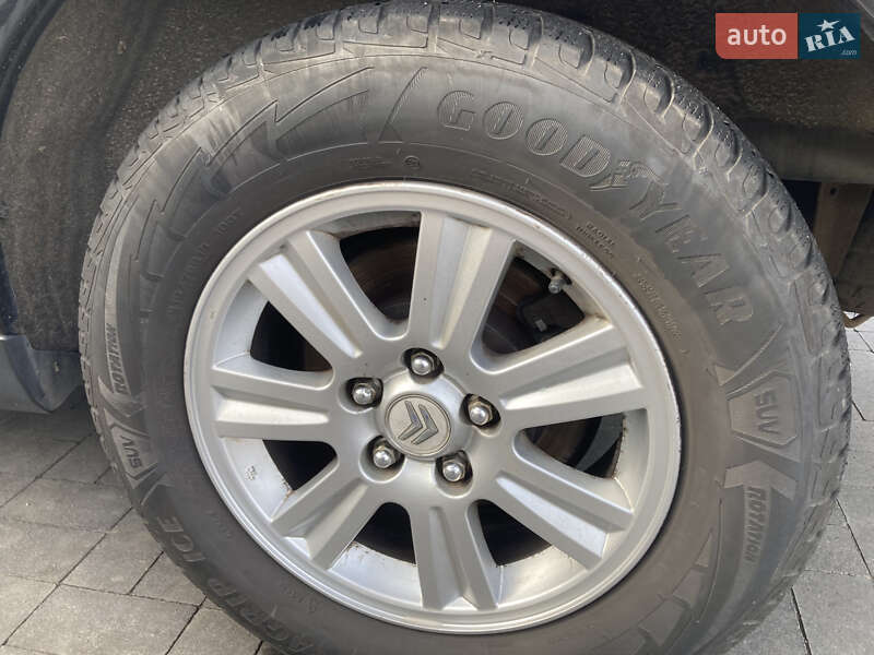 Citroen C-Crosser 2012