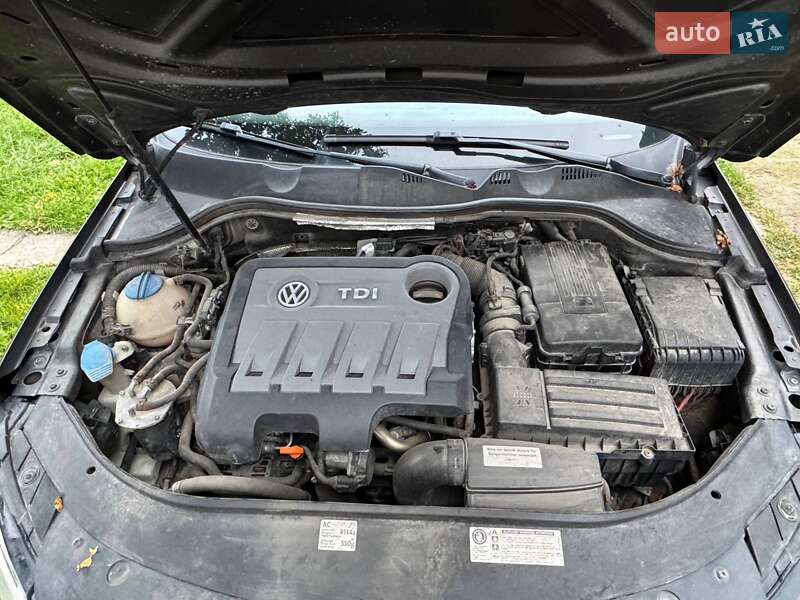 Volkswagen Passat 2012